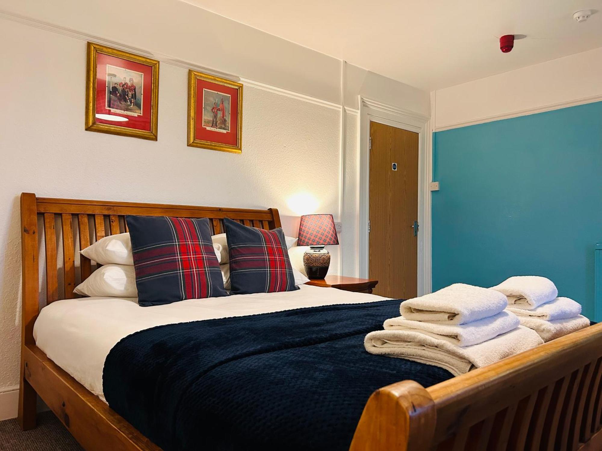 Clarence Quarters Self-Catering Guest House Portsmouth Habitación foto